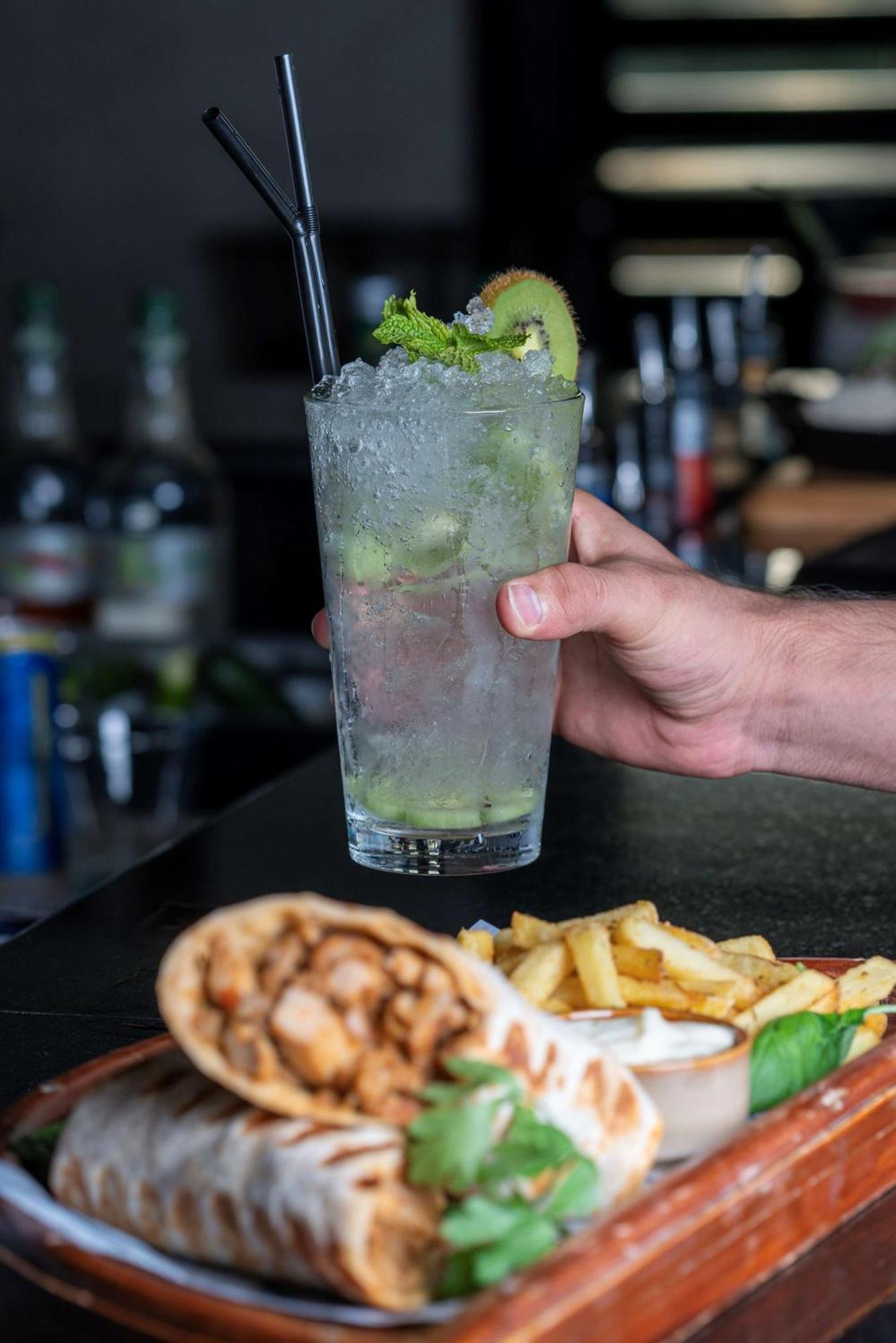 Radisson Blu Hotel & Resort, Сухар Екстериор снимка A caipirinha