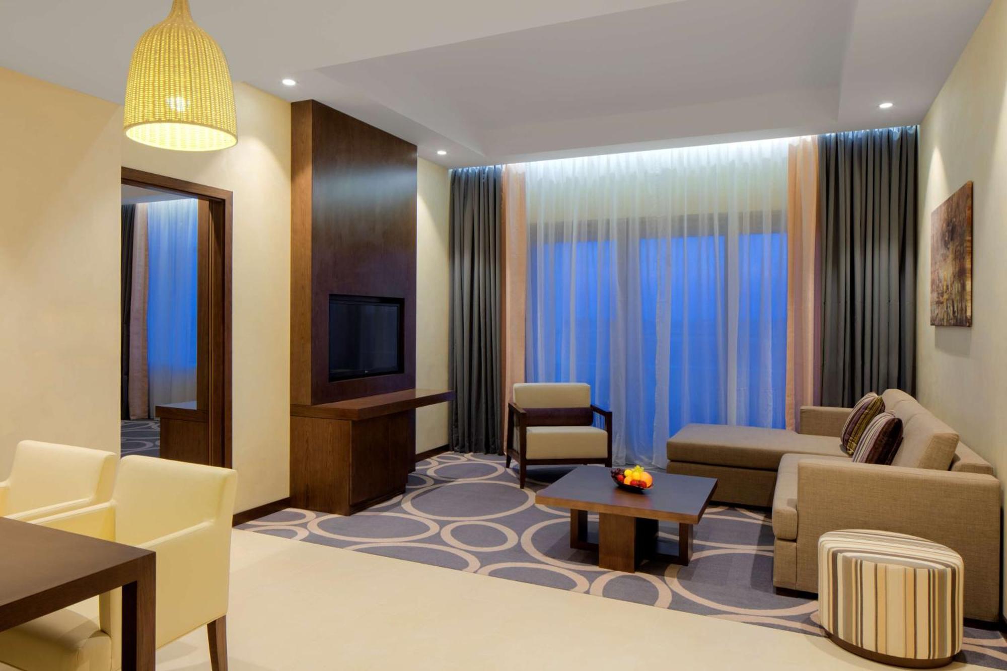 Radisson Blu Hotel & Resort, Сухар Екстериор снимка