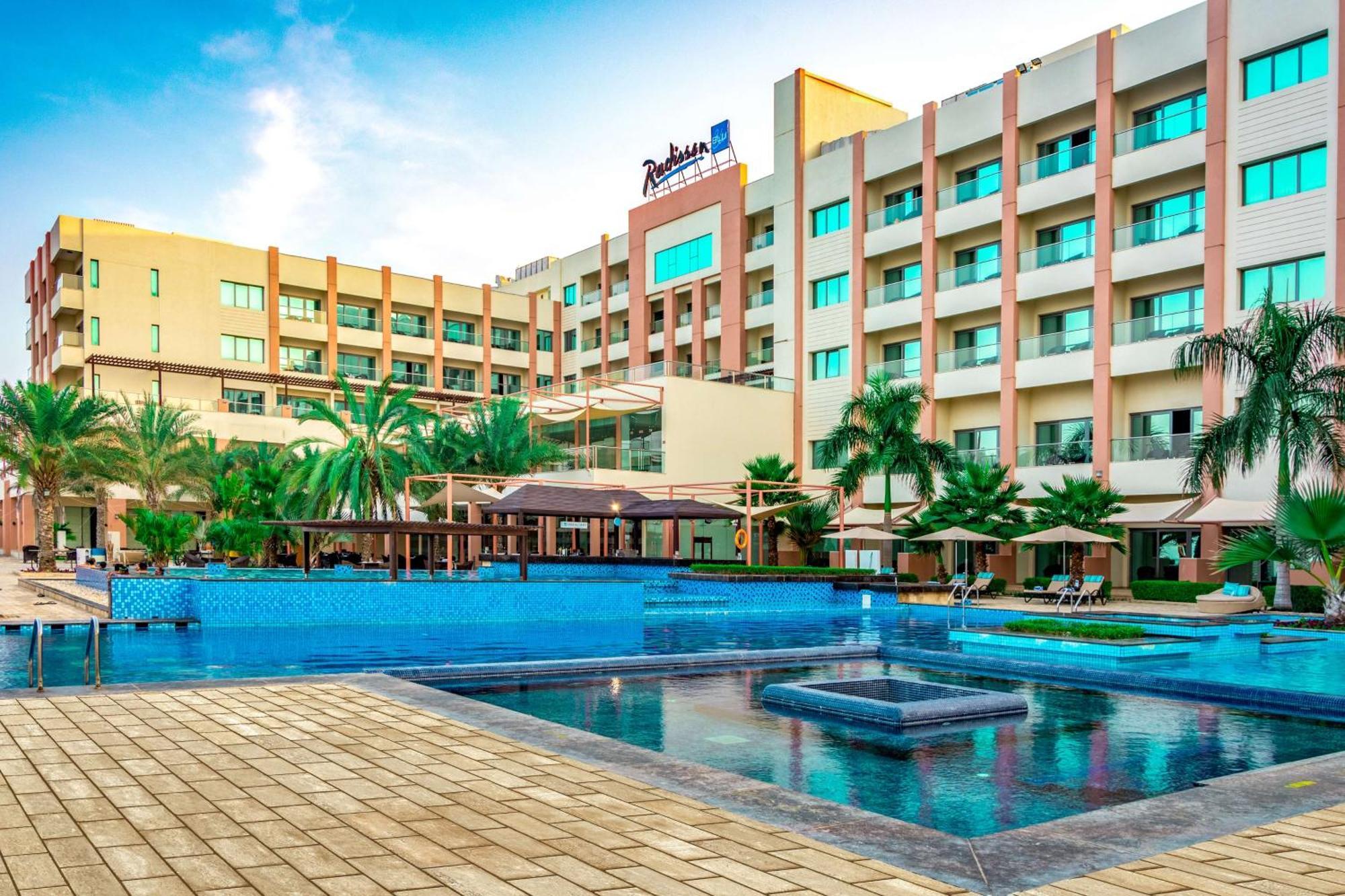 Radisson Blu Hotel & Resort, Сухар Екстериор снимка Radisson Blu Hotel, Addis Ababa